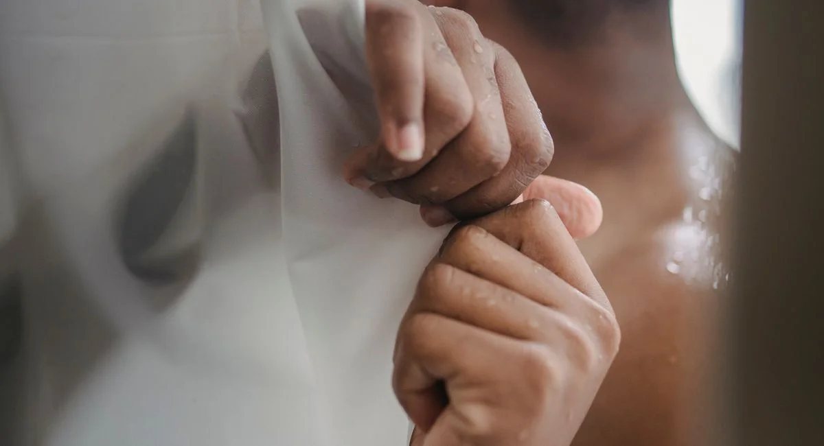 Comment réussir la pose d’un préservatif homme sans stress ni raté ?